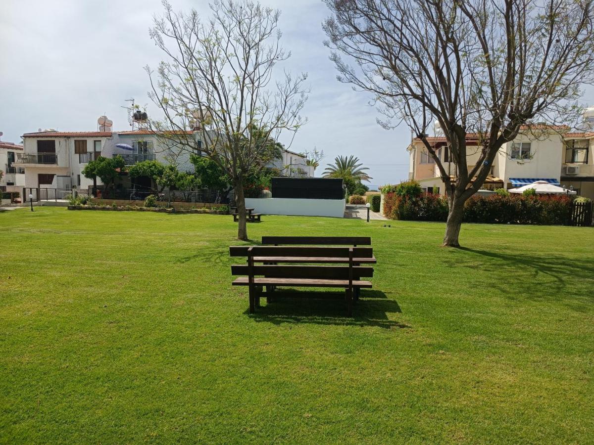 Eros Maisonette In Latchi Area Just 700 Meters Or One-Minute Drive From Polis Municipal Beach Luaran gambar